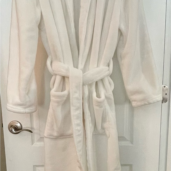Women's Fleece Winter Robe, Long Soft Plush Bathrobe by Alexander Del Rossa S/M - Picture 5 of 9